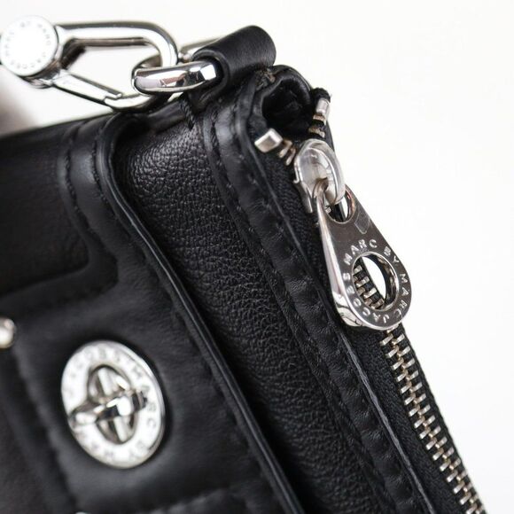 Marc by Marc Jacobs Buffalo Leather Percy Crossbody Bag Black - Picture 13 of 13